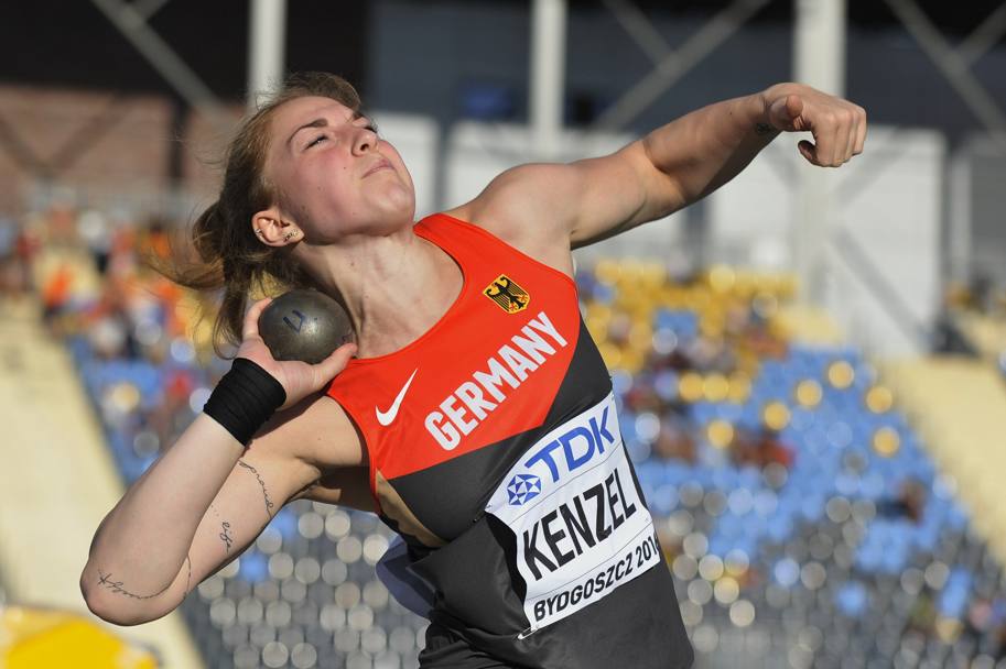 Nel getto del peso, la vittoria  andata alla tedesca Alina Kenzel (Getty Images)